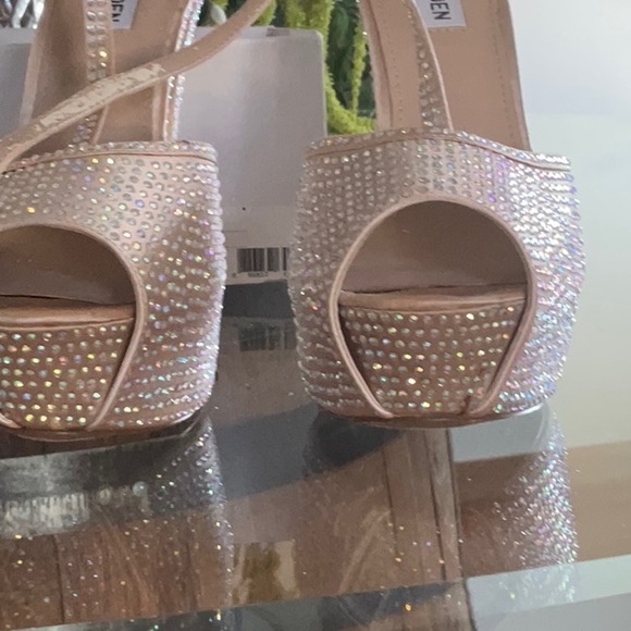 Steve Madden women size 9 Angylyna Champagne Mlt color - Picture 7 of 11